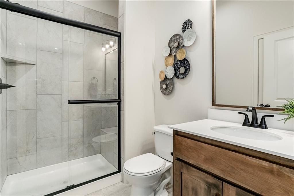 16928 S Brentwood Street Property Photo 15