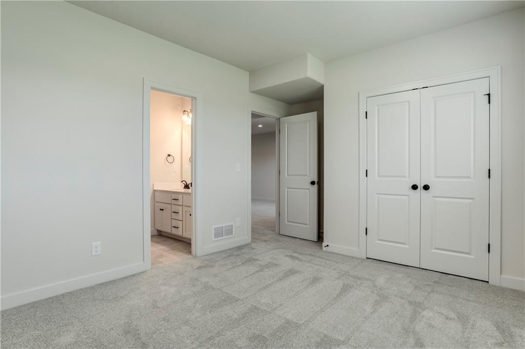 16928 S Brentwood Street Property Photo 28