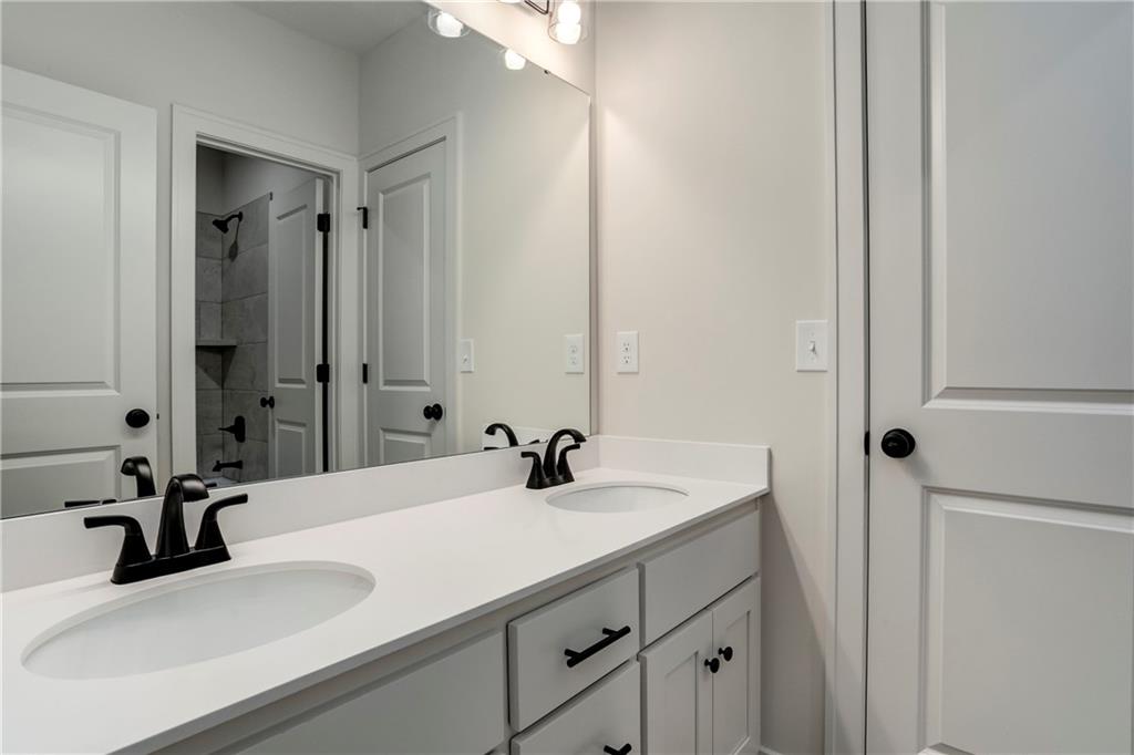 16928 S Brentwood Street Property Photo 30