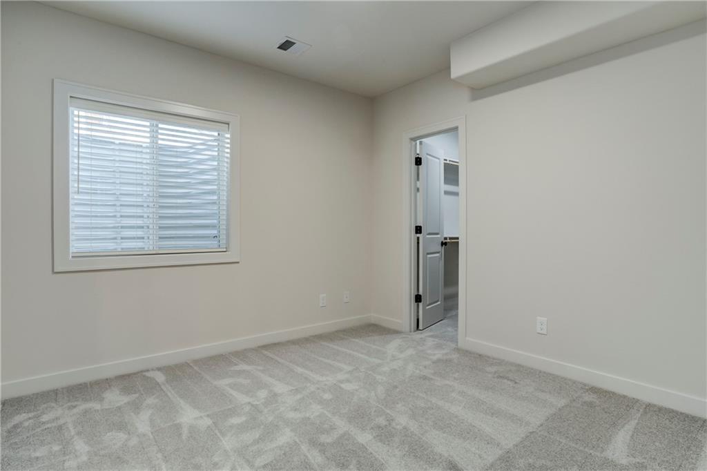 16928 S Brentwood Street Property Photo 31