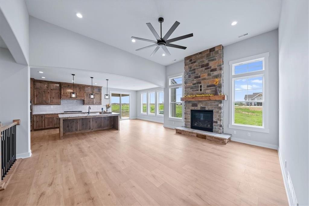 1309 Larkspur Place Property Photo 4