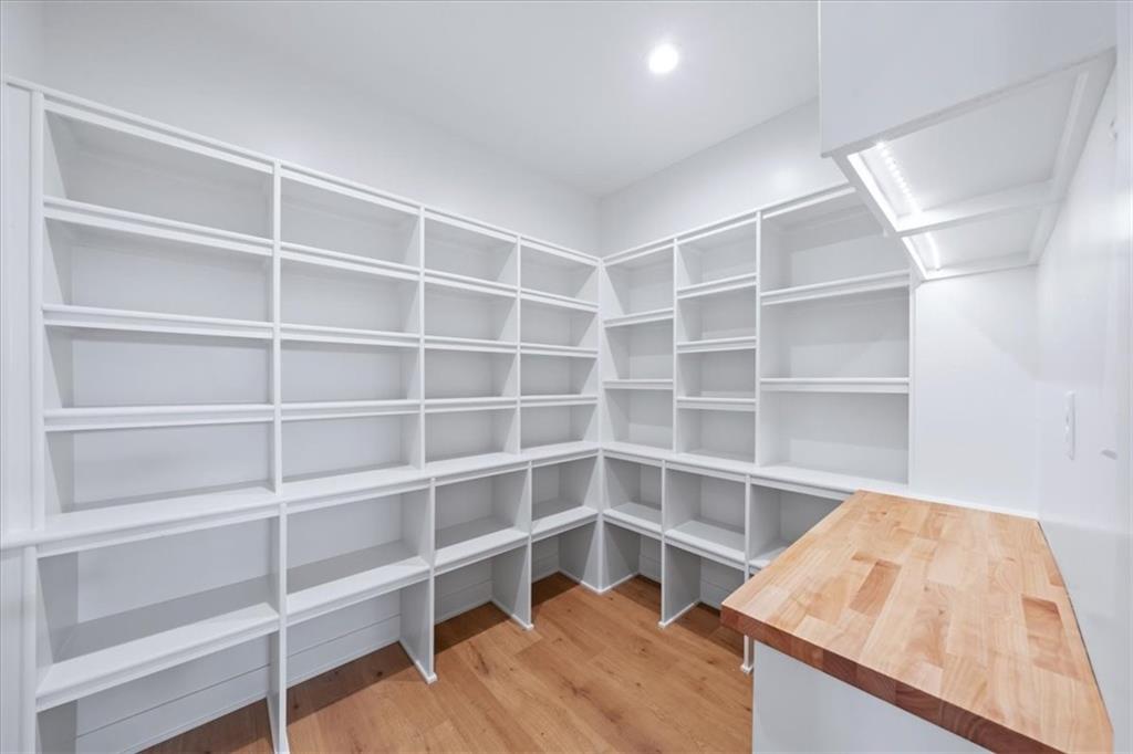 1309 Larkspur Place Property Photo 11