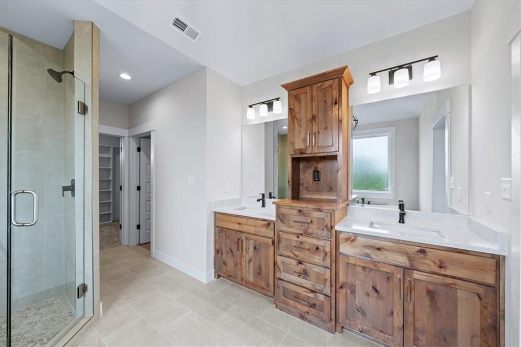 1309 Larkspur Place Property Photo 16