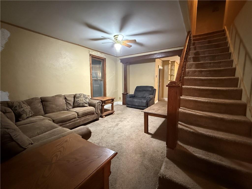 701 N Hundley Street Property Photo 4