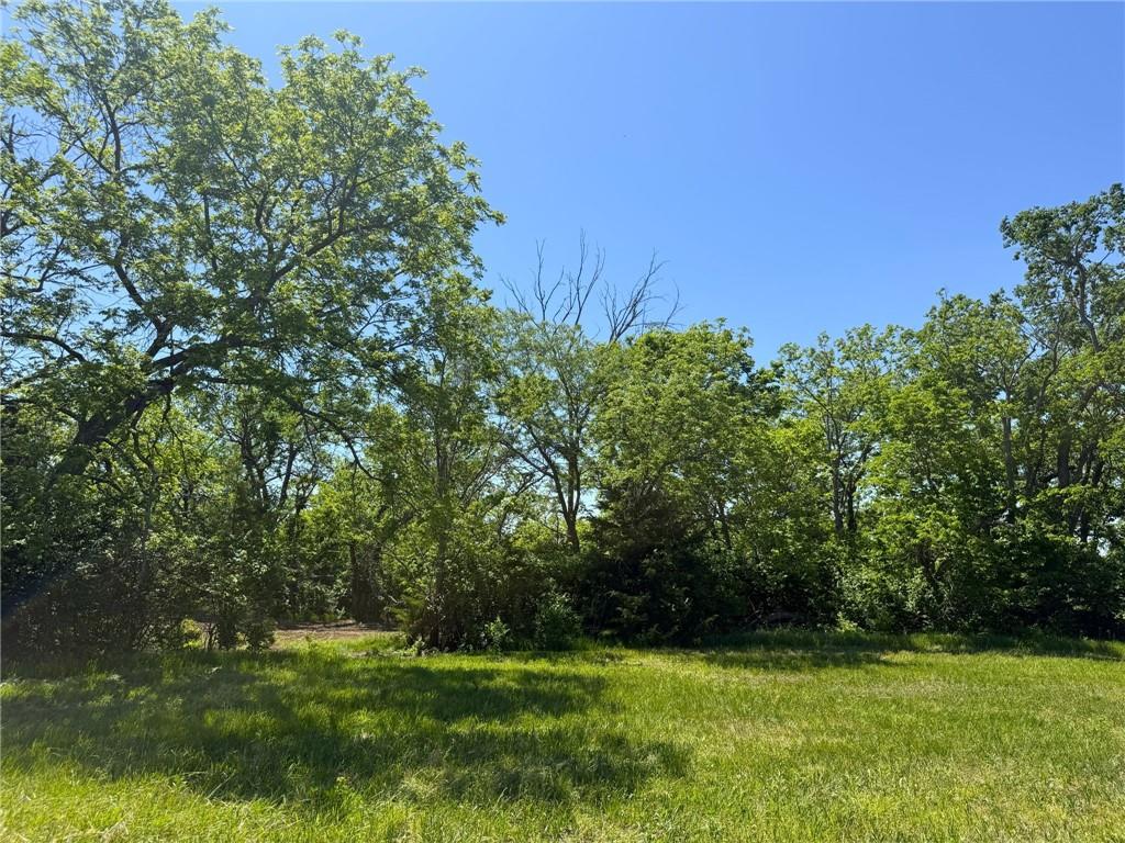 1040 Se Stanley Road Property Photo 3