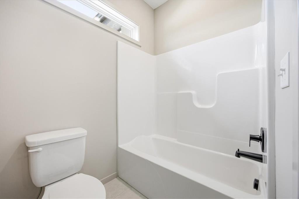 2230 Sw Crown Drive Property Photo 18