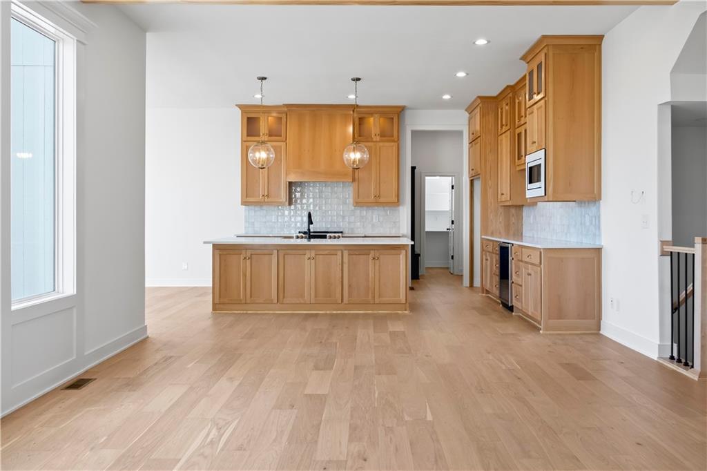 18620 Reinhardt Street Property Photo 13