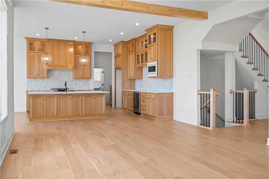 18620 Reinhardt Street Property Photo 14