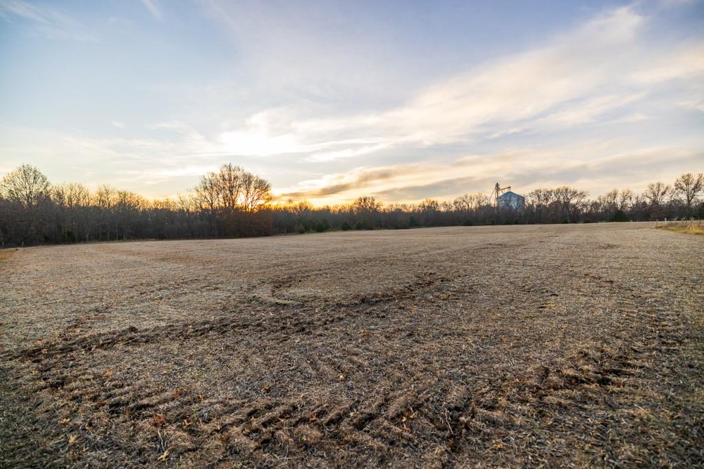 Nw B Highway Property Photo 23