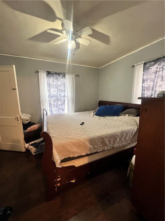 5211 Gladstone Boulevard Property Photo 3