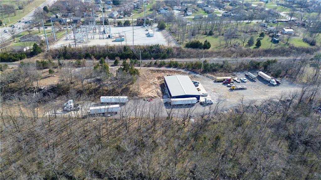814 Se Sunny School Circle Property Photo 14