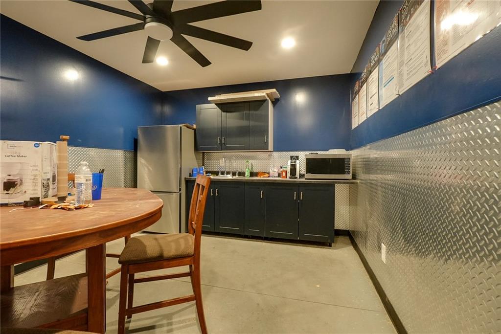 814 Se Sunny School Circle Property Photo 18