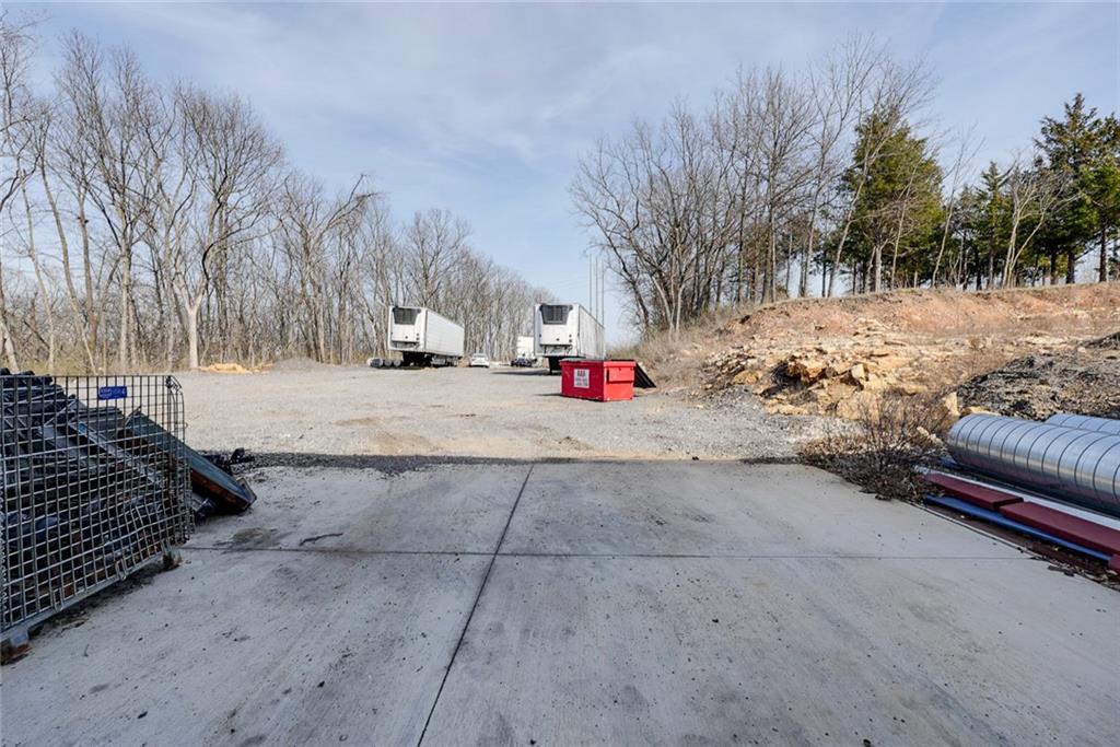 814 Se Sunny School Circle Property Photo 23