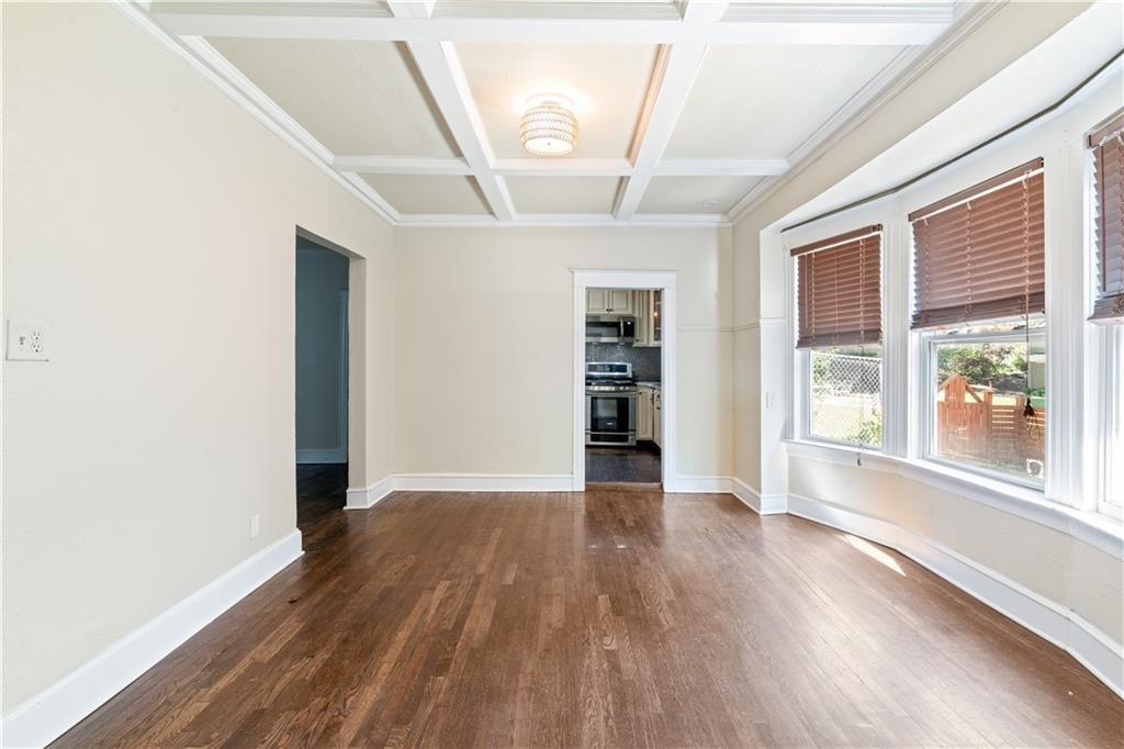 2803 Harrison Street Property Photo 7