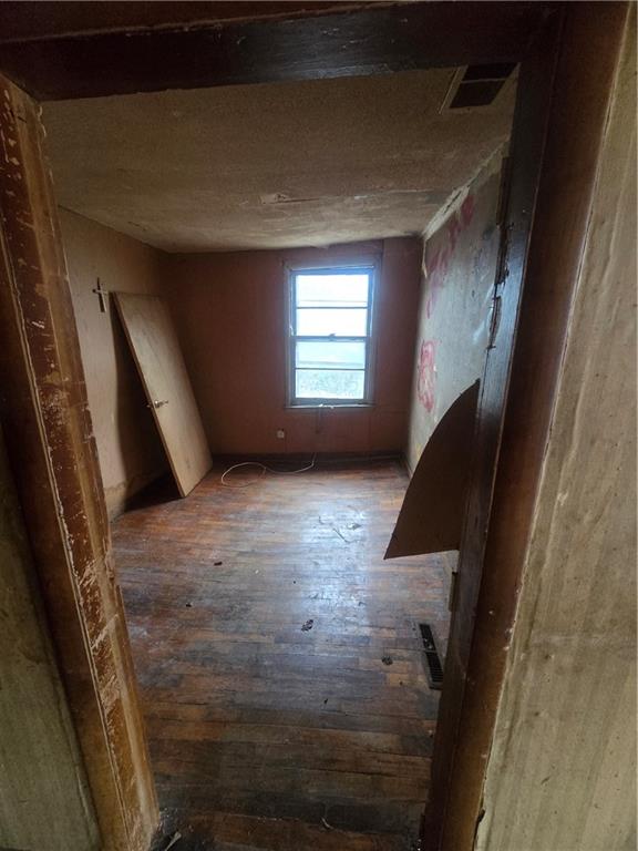 1901 Spring Street Property Photo 9