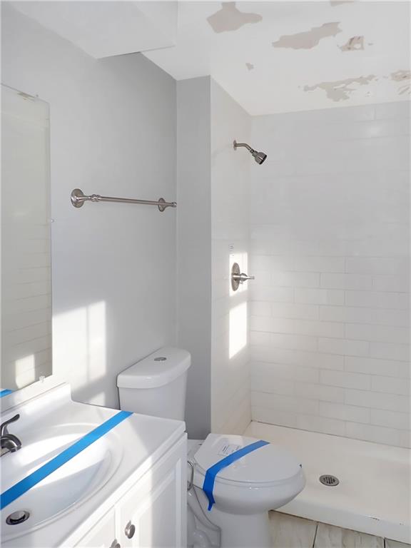 7611 E 100th Terrace Property Photo 13