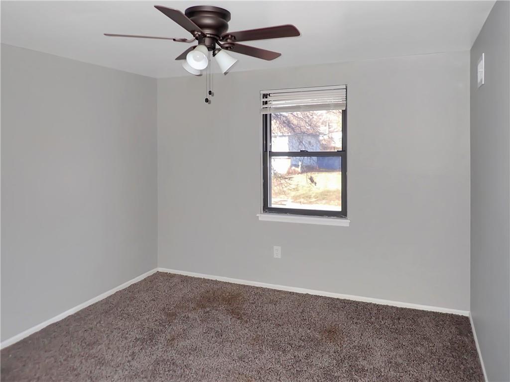 7611 E 100th Terrace Property Photo 15