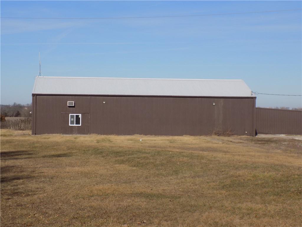 36450 Frontage Road Property Photo 4