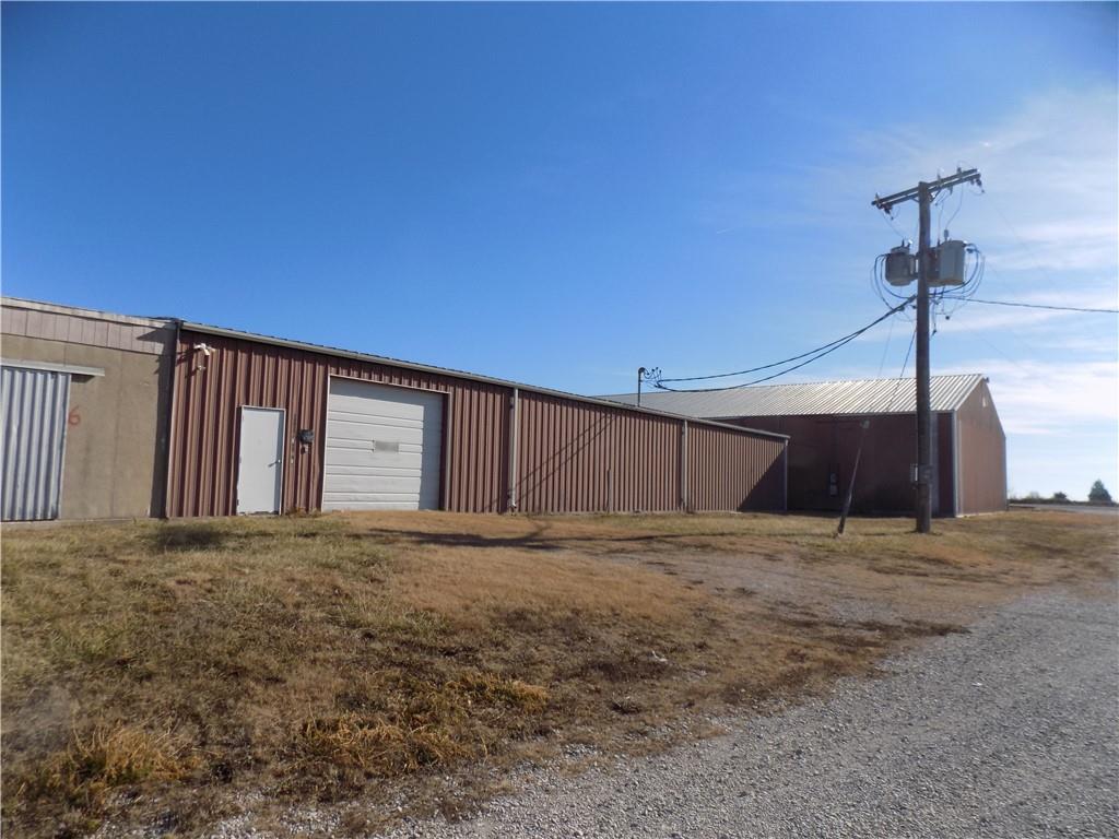 36450 Frontage Road Property Photo 7
