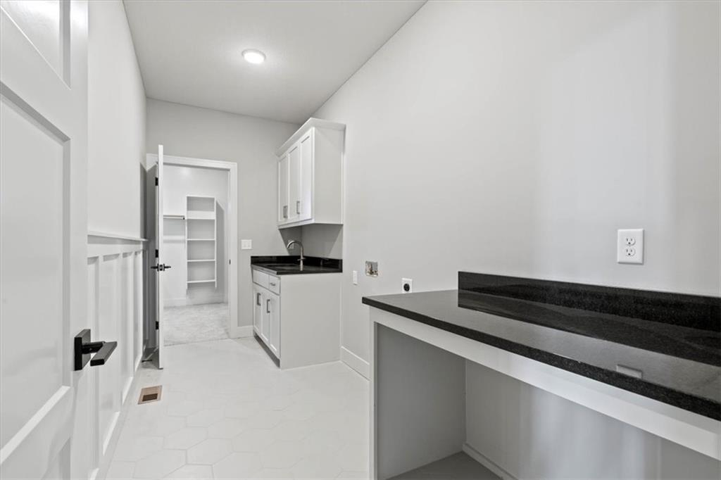 2319 Sw Serena Place Property Photo 25