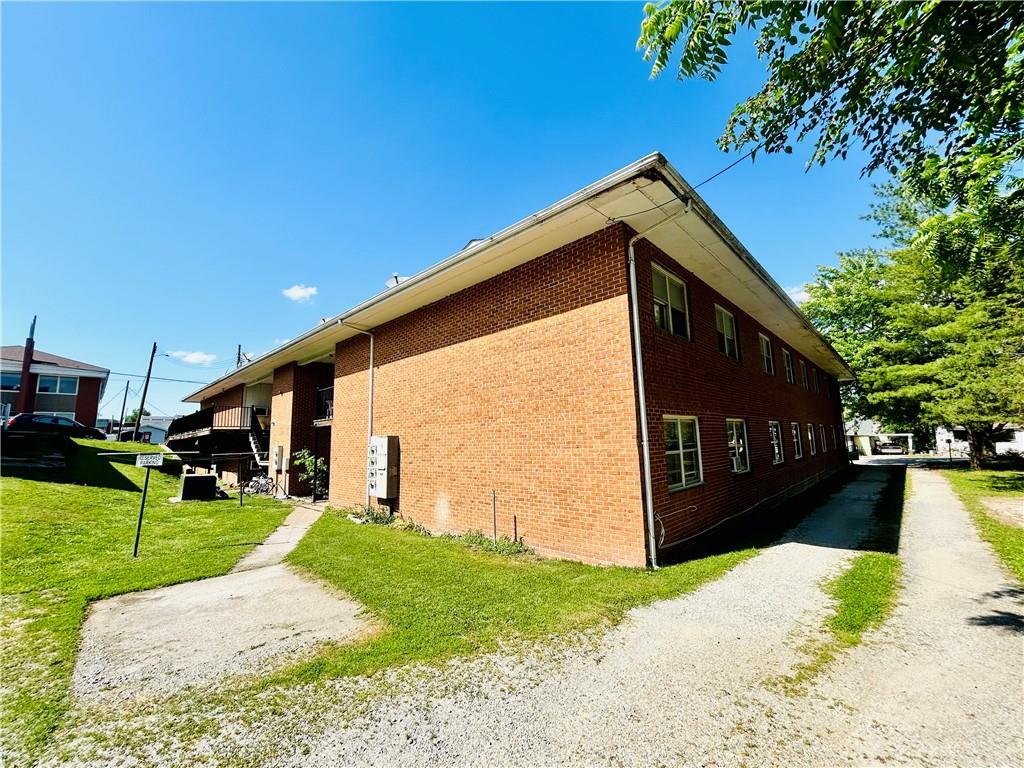 207 S 5th Street Property Photo 5
