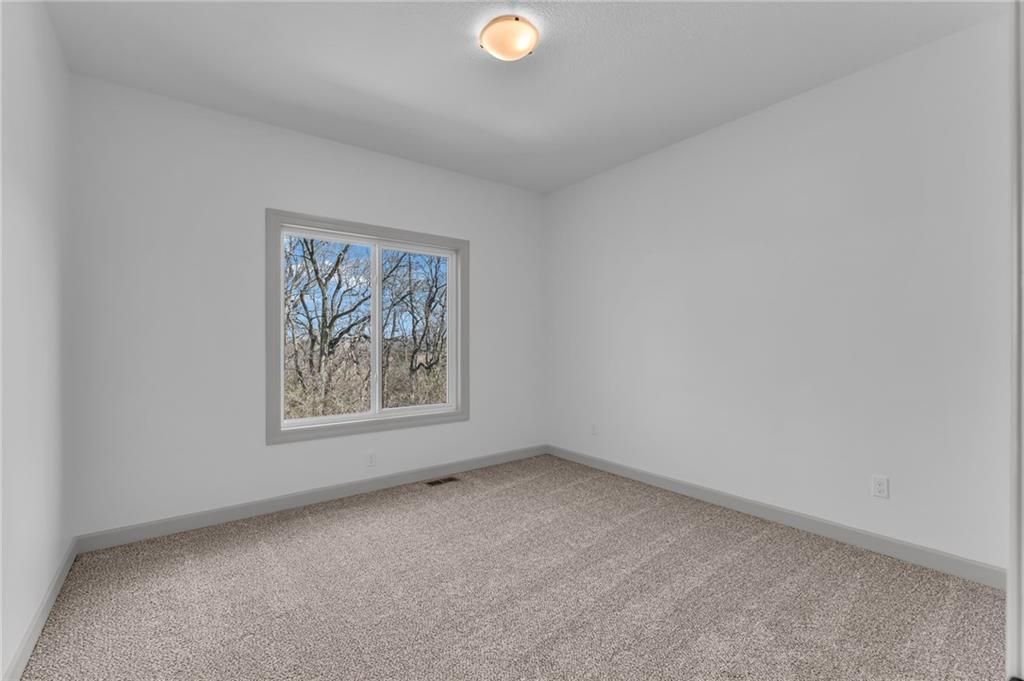 14033 S Landon Street Property Photo 40