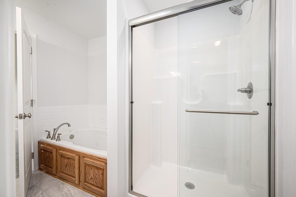 15624 Sheridan Court Property Photo 13