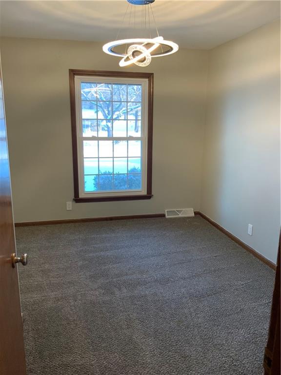 7 W Garfield Street Property Photo 18