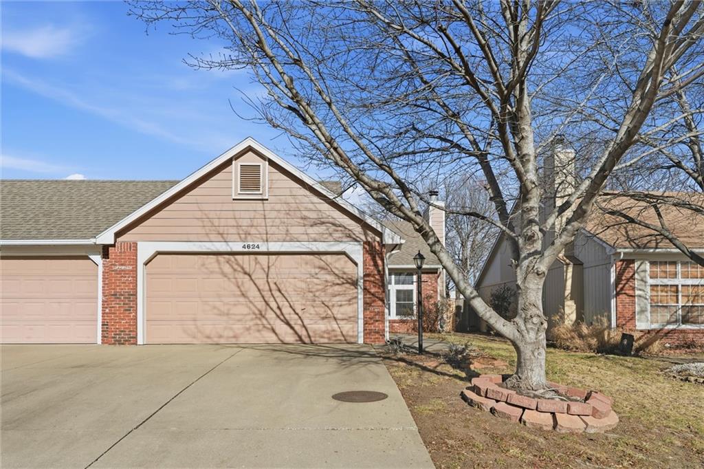 4624 Hearthside Drive Property Photo 4