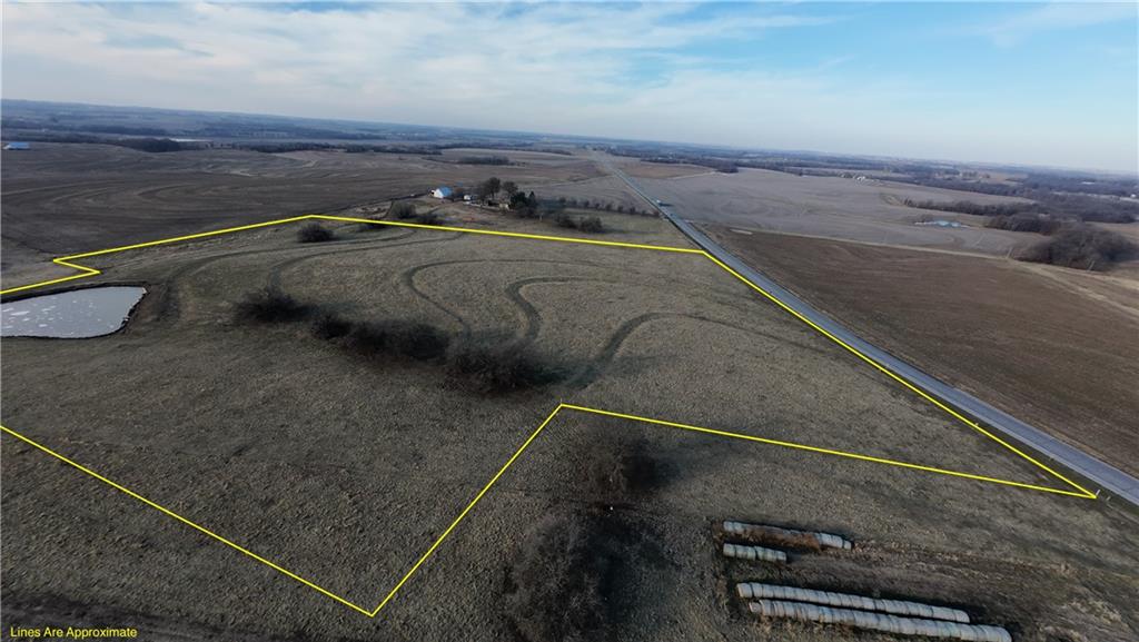 13 Highway Property Photo 4