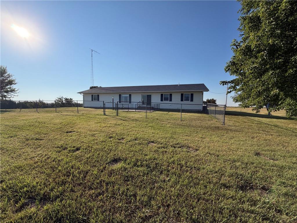 V Road Property Photo 4