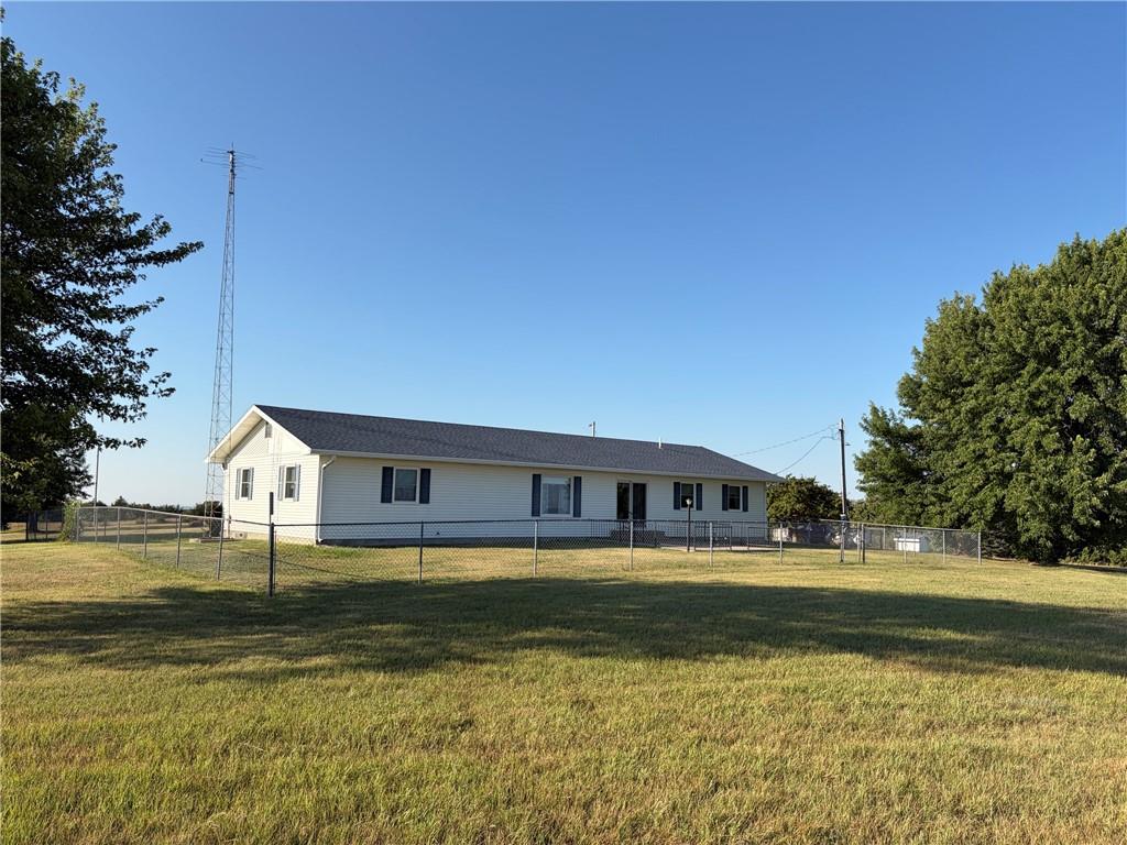 V Road Property Photo 6