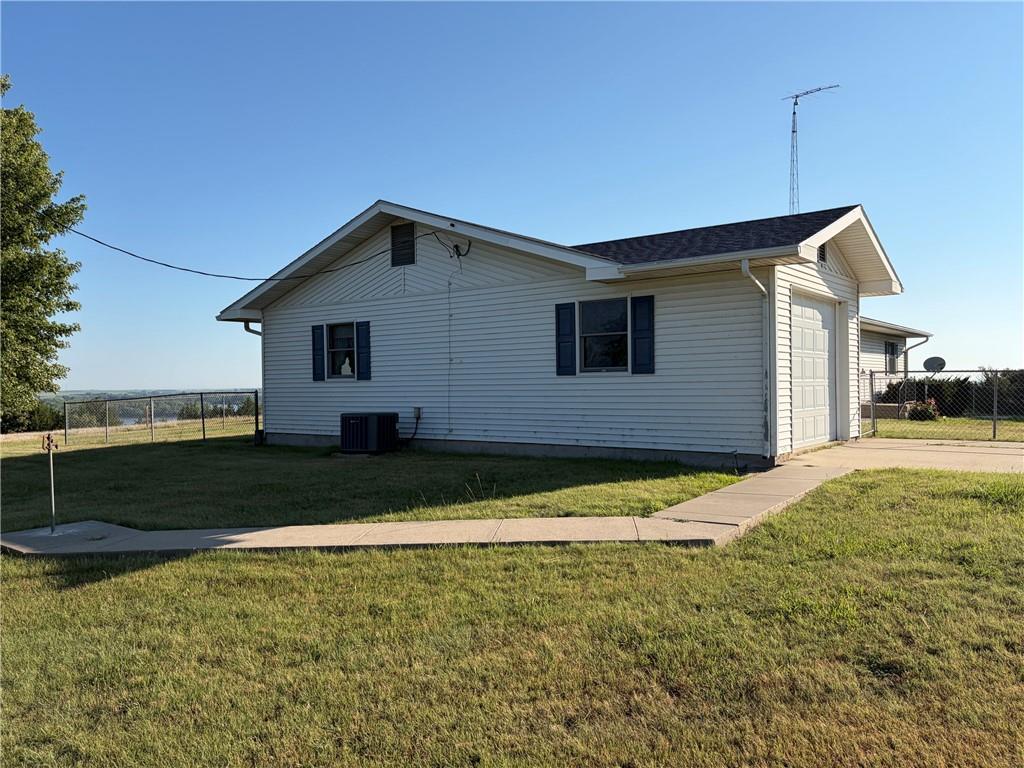 V Road Property Photo 7