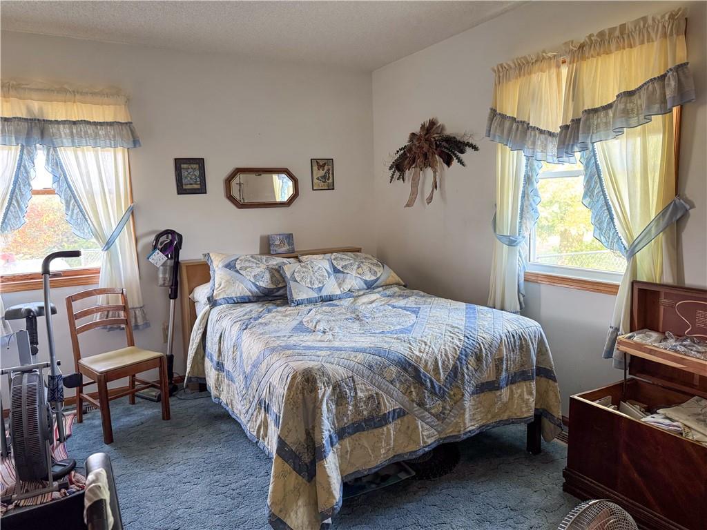 V Road Property Photo 13