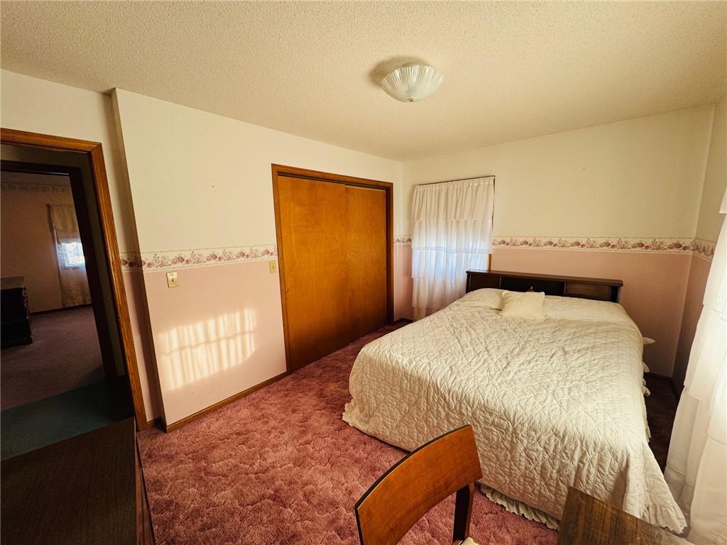 V Road Property Photo 19