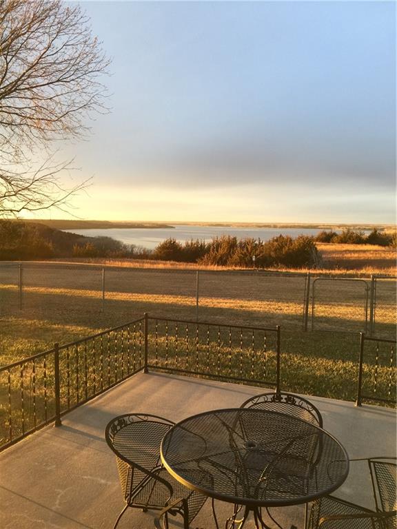 V Road Property Photo 28