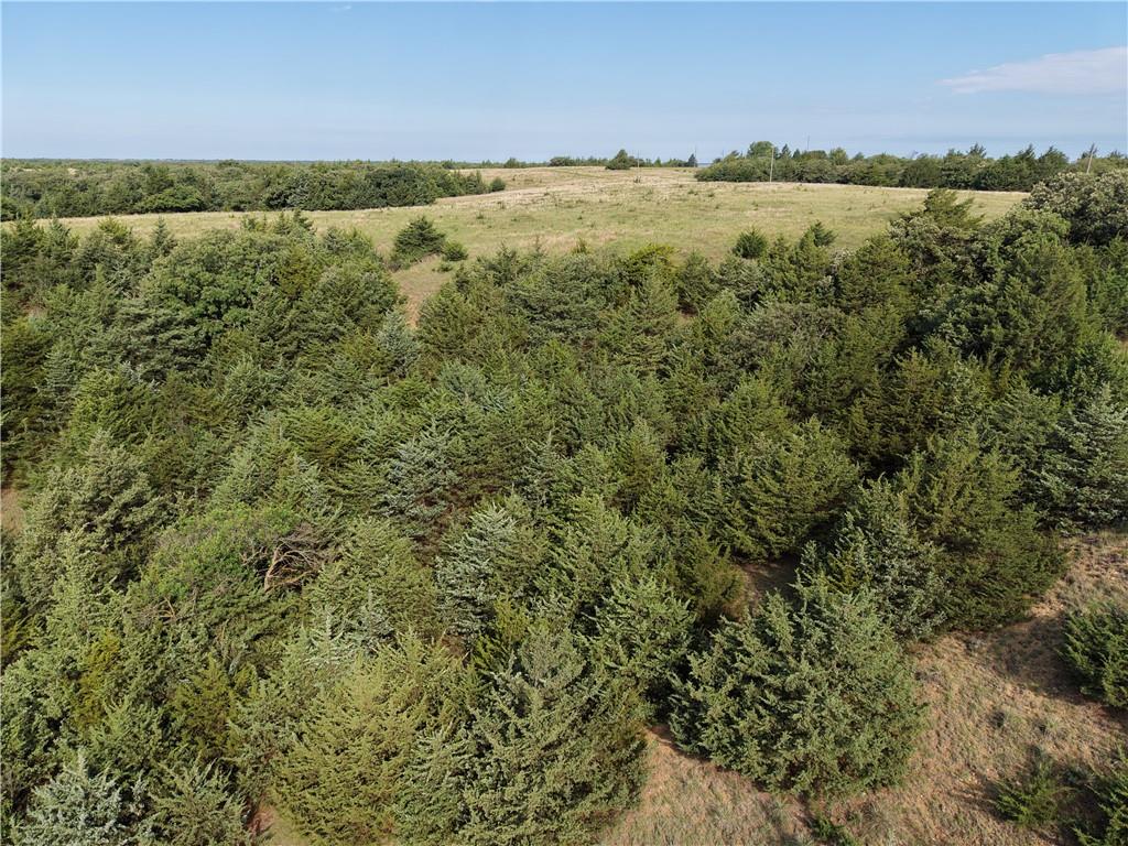 V Road Property Photo 44
