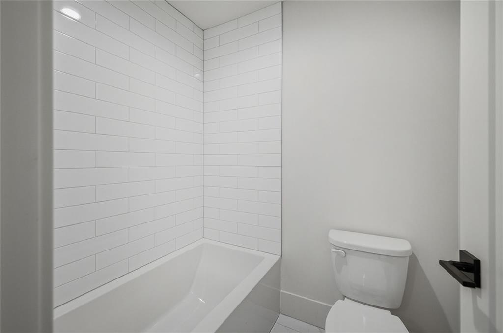 1004 Wilds Parkway Property Photo 52