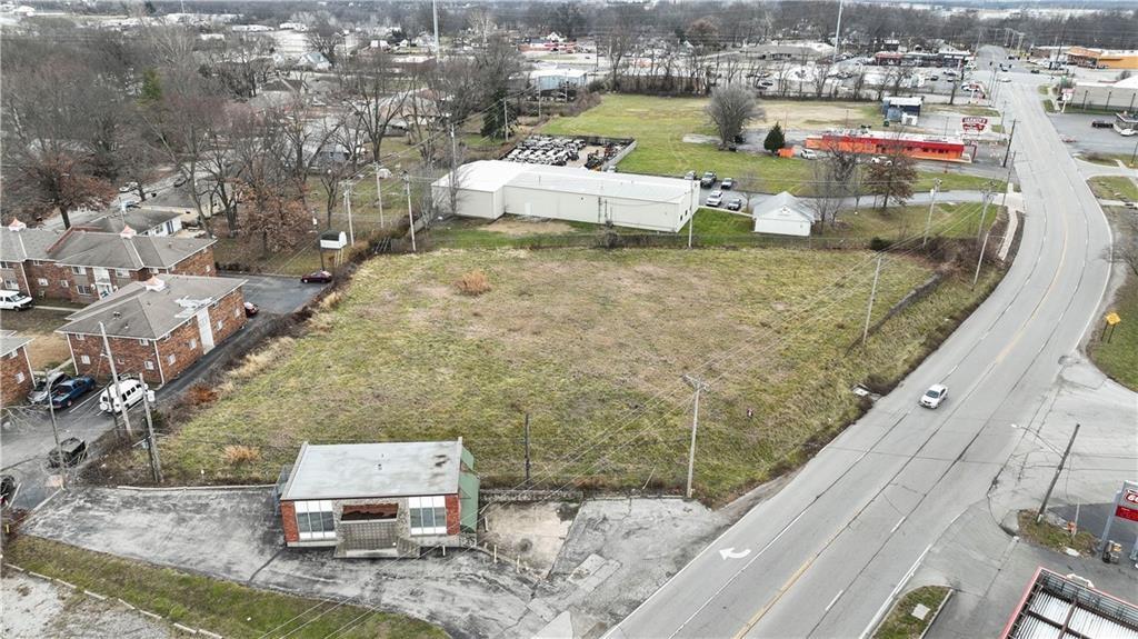 3407 S Blue Ridge Cut Off N/a Property Photo 9