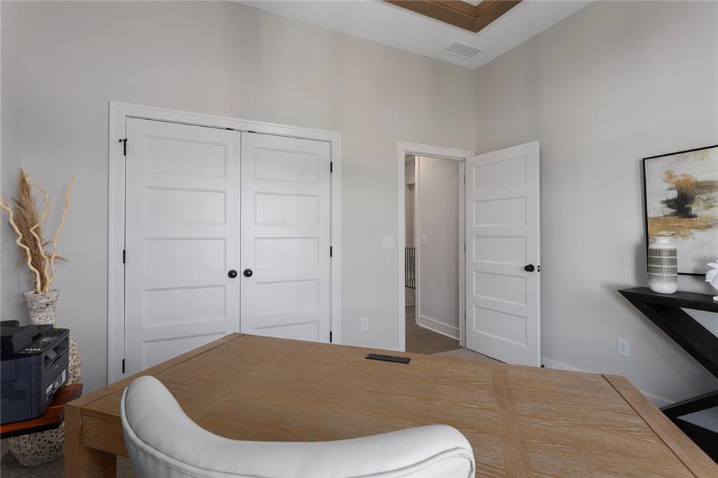 11277 S Sunray Drive Property Photo 3