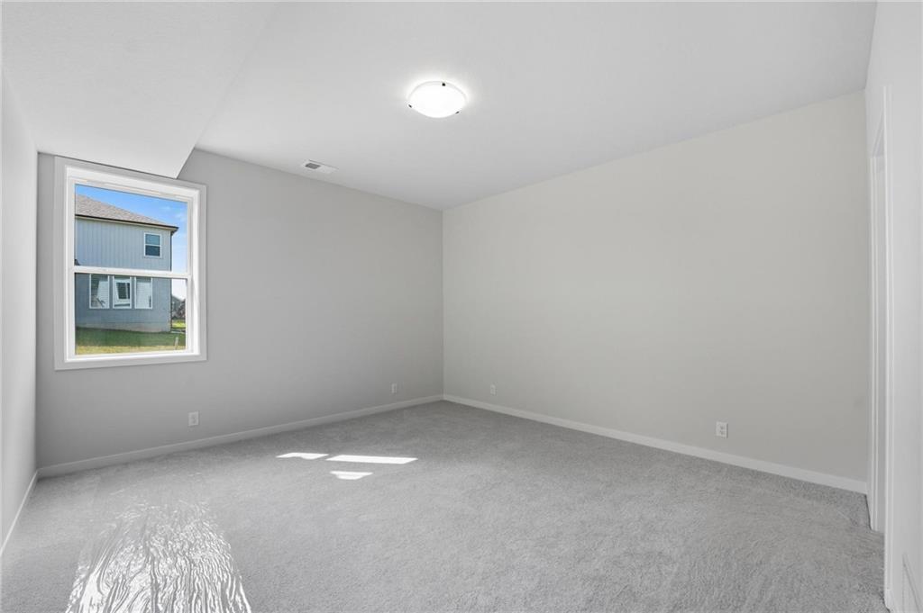 2127 Nw Killarney Lane Property Photo 18