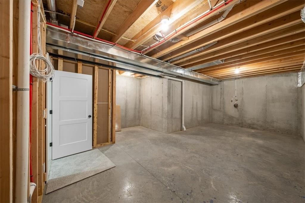 720 Ne Lone Hill Drive Property Photo 33