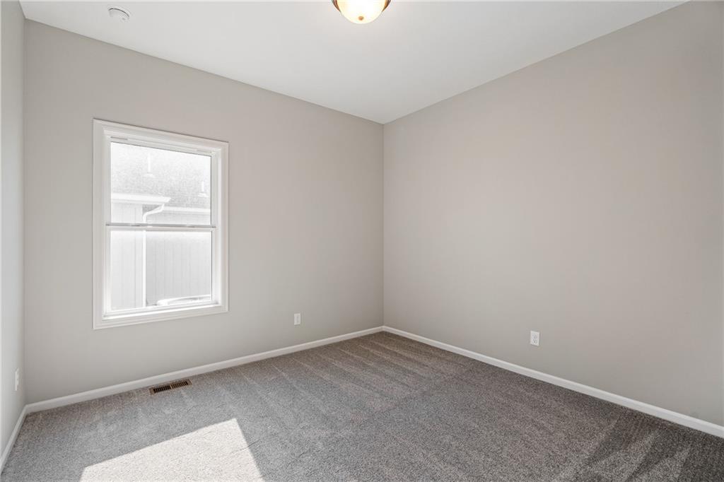 10216 N Winchester Avenue Property Photo 30