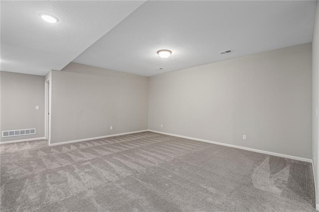 10216 N Winchester Avenue Property Photo 33