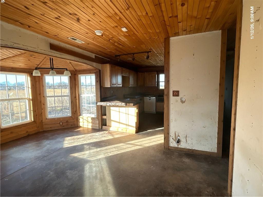 406 N Catherine N/a Property Photo 12