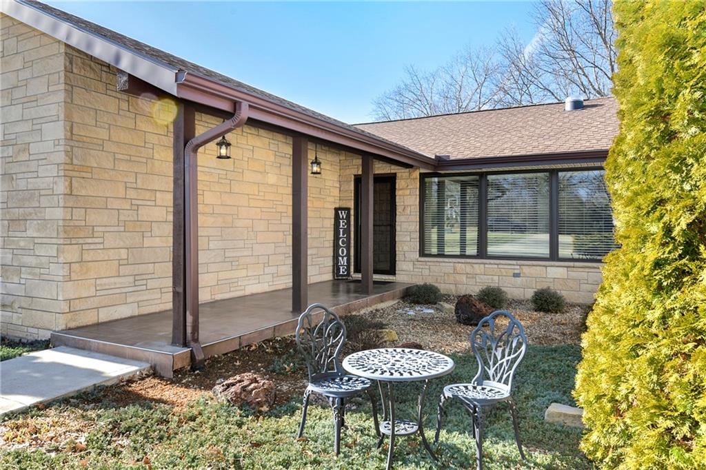 1800 Pine Ridge Drive Property Photo 1