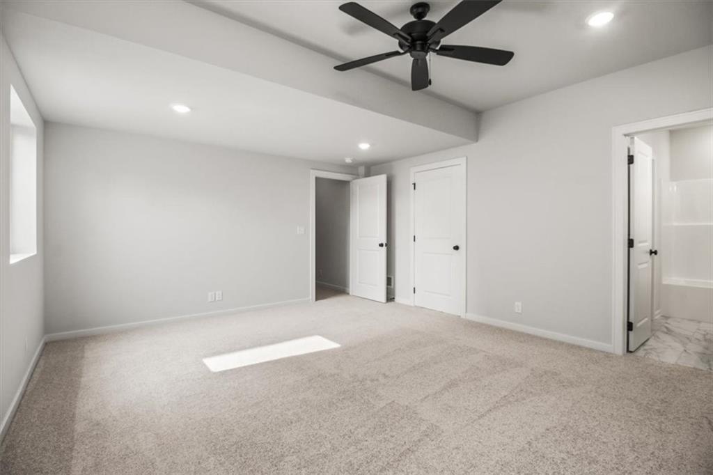 600 Sw Valley Drive Property Photo 27
