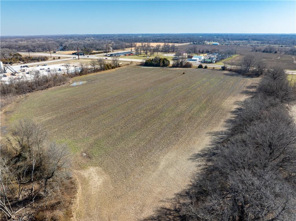 N 69 Highway Property Photo 4
