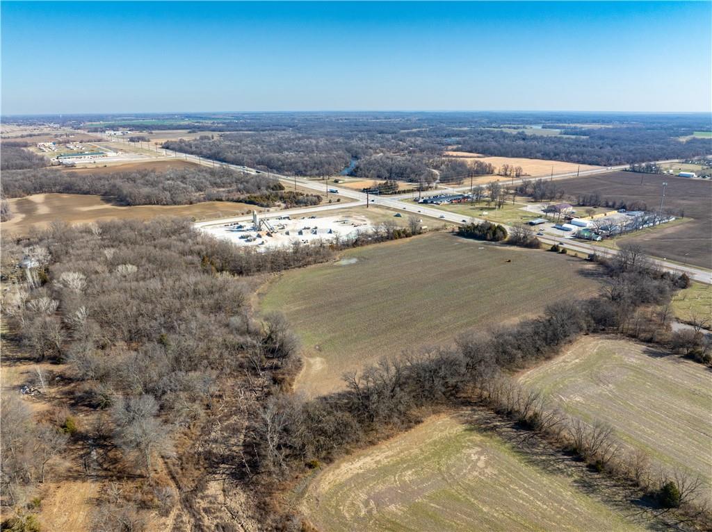 N 69 Highway Property Photo 5