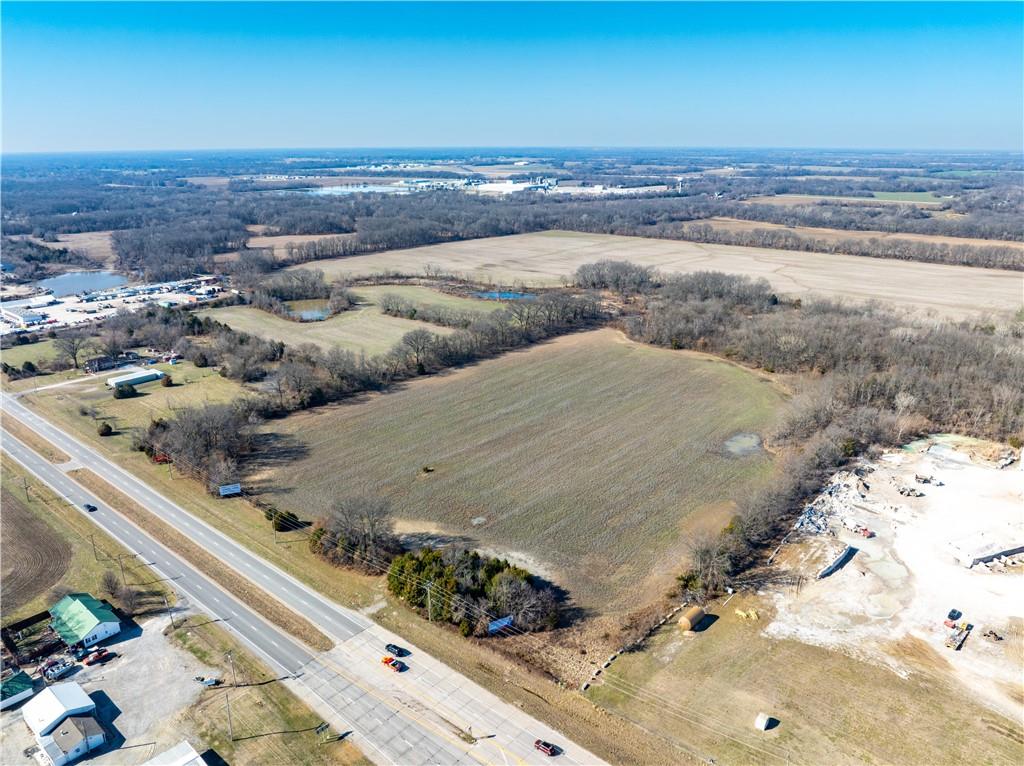 N 69 Highway Property Photo 7